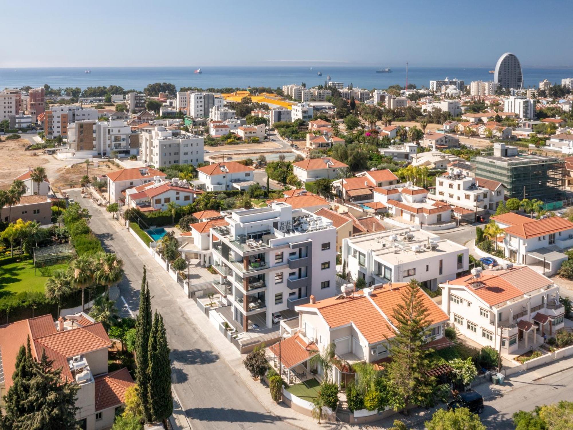 Sanders Evolution 2 Apartment Limassol